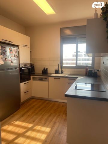 דירה, ניסים אלוני 14, פסגות אפק, ראש העין