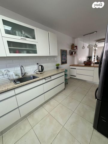 דירה, ספיר 5, רובע י"ז, אשדוד