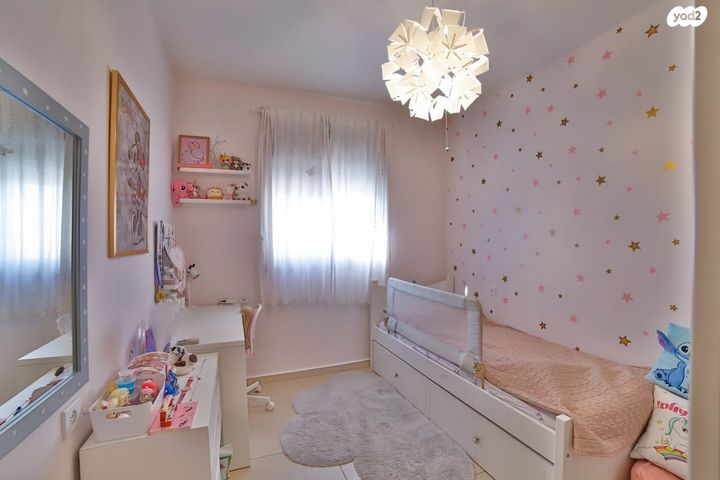 דירה, נעמי שמר 6, קרית אילון, חולון