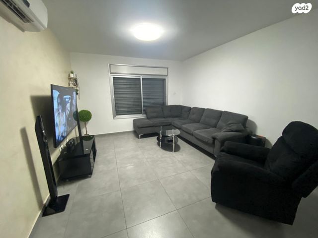 דירה, חטיבת הראל 3, נאות יצחק, לוד