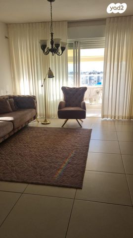 דירה, הרב אריה לוין 8, קרית שמואל, חיפה