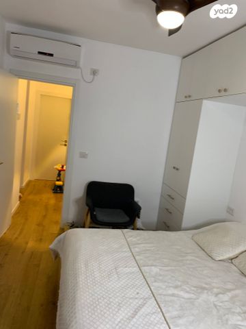 דירה, ארלוזורוב 76, עצמאות יוספטל, בת ים