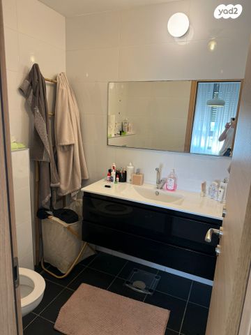 דירה, כינרת 4, נווה יהושע, ערמונים, רמת גן