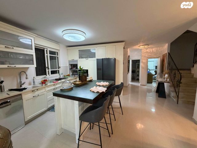 בית פרטי/ קוטג', השופר 29, כלי שיר, מעלה אדומים