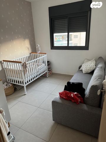 דירה, יעקב תמרי 14, חצרות המושבה, רחובות