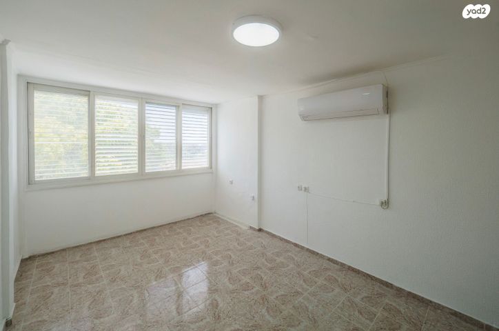 דירה, החלוץ 39, טרומפלדור, נהריה