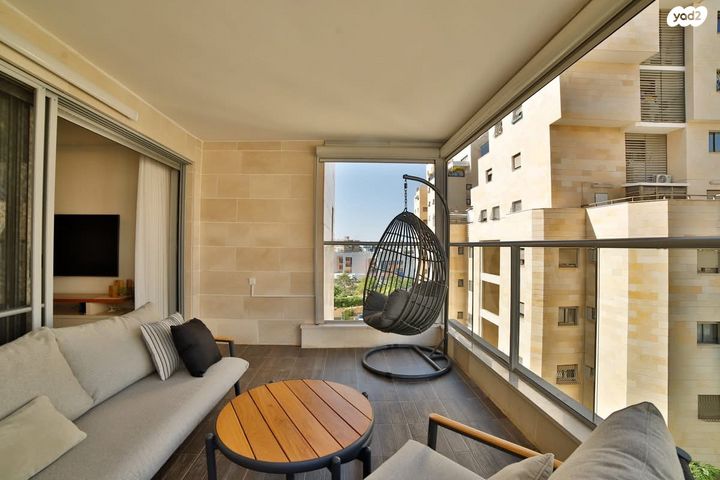 דירה, נעמי שמר 6, קרית אילון, חולון