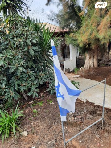 משק חקלאי/ נחלה, האילנות 3, צור משה, צור משה