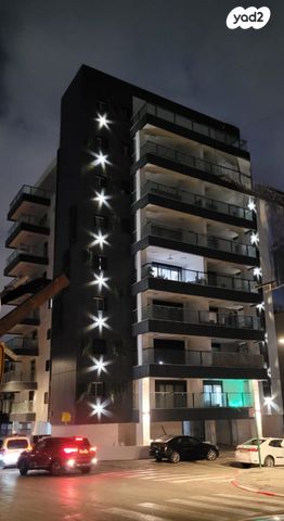 דירה, החשמונאים 56, לב העיר, בת ים