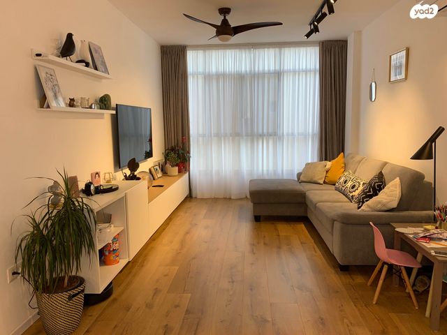 דירה, ארלוזורוב 76, עצמאות יוספטל, בת ים