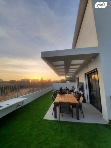 בית פרטי/ קוטג', נר הלילה 10, שאר העיר, רחובות