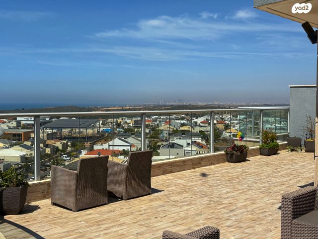 גג/ פנטהאוז, דרך היין 19, ברנע, אשקלון