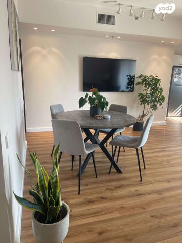 דירה, ניסים אלוני 14, פסגות אפק, ראש העין