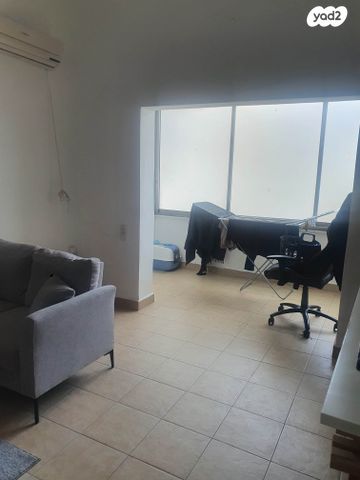 דירה, תל חי 20, הדר מרכז, חיפה