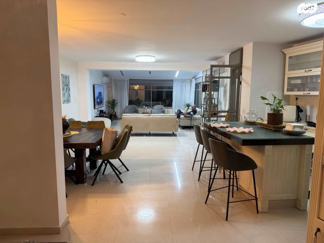 בית פרטי/ קוטג', השופר 29, כלי שיר, מעלה אדומים