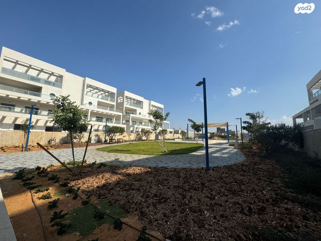 דירה, אלטנטורה 12, ג'סר א זרקא, ג'סר א זרקא