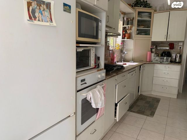 דירה, ישראל עמיקם 5, כבירים, חיפה