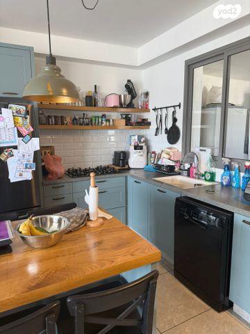 דירה, כינרת 4, נווה יהושע, ערמונים, רמת גן