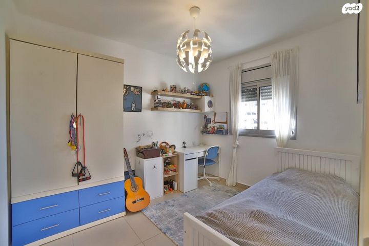 דירה, נעמי שמר 6, קרית אילון, חולון