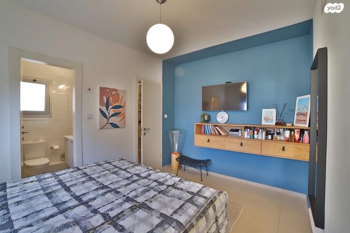 דירה, נעמי שמר 6, קרית אילון, חולון