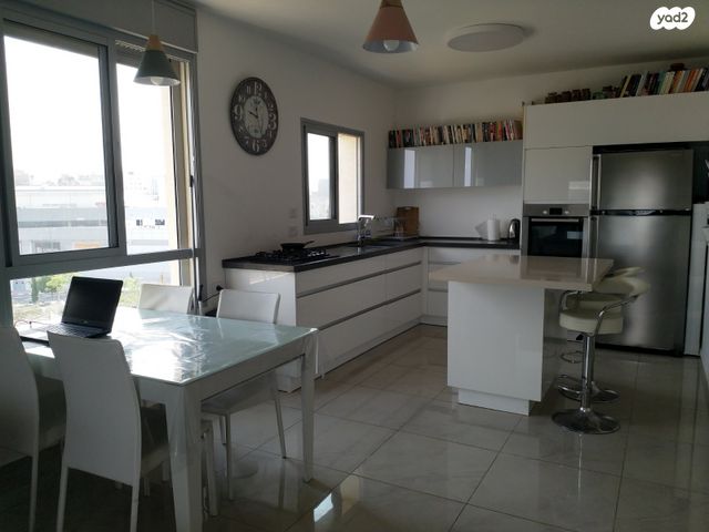 גרשון דובנבוים 8