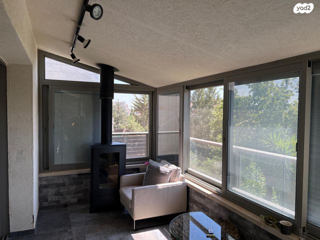 בית פרטי/ קוטג', מבוא הגפן 6, העמק, צור הדסה