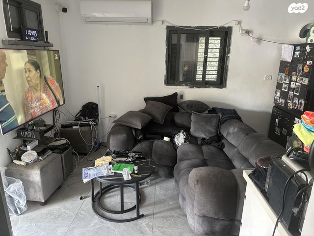 דירה, אדם 1, ארמון הנציב, תלפיות מזרח, ירושלים