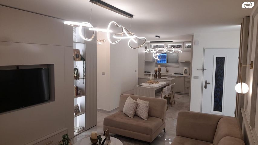 דירת גן, חבצלת 3, בן גוריון, נצרת עילית / נוף הגליל