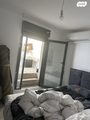 דירה, אדם 1, ארמון הנציב, תלפיות מזרח, ירושלים