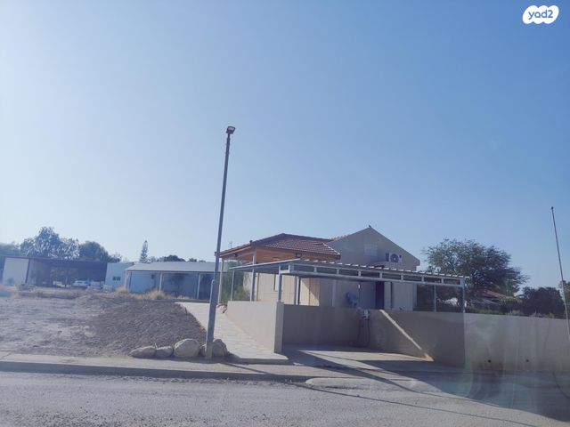 משק חקלאי/ נחלה, נעמי, נעמי, נעמי