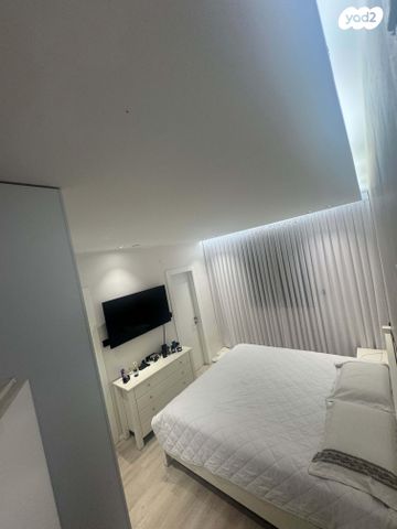 דירה, אהוד מנור 2, קרית אילון, חולון