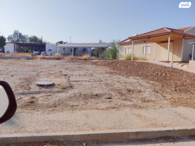 משק חקלאי/ נחלה, נעמי, נעמי, נעמי