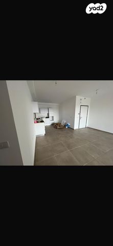 דירה, הרימון 61, הפרחים, קרית גת