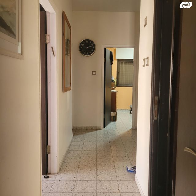 דירה, אחד העם 50, שיכון עובדים, טבריה