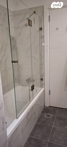 דירה, לאה אמנו 12, אחיסמך, לוד