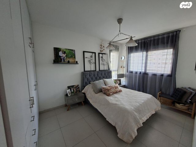 דירה, שדרות האלונים 20, פארק המושבה, באר יעקב