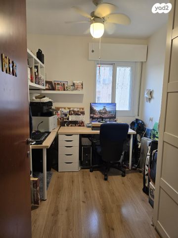 דירה, אליהו בית צורי 3, ארמון הנציב, תלפיות מזרח, ירושלים