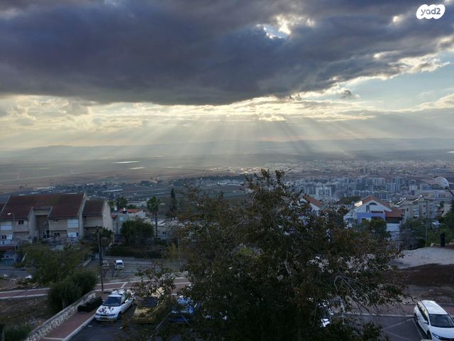 עליית הנוער 5