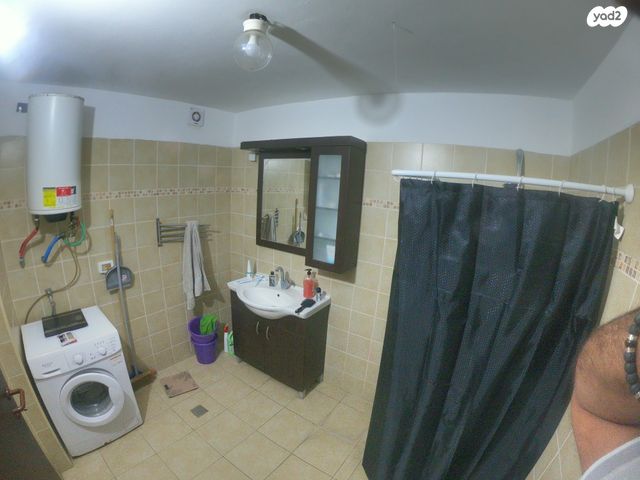 יחידת דיור, השקד 38, רובע ד', אריאל