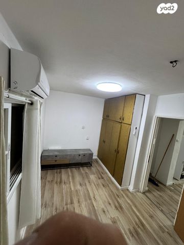 טרומפלדור 1