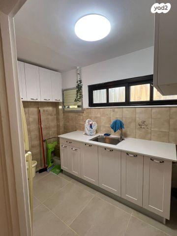 דירה, ניצנה 19, ניצנה, בת ים