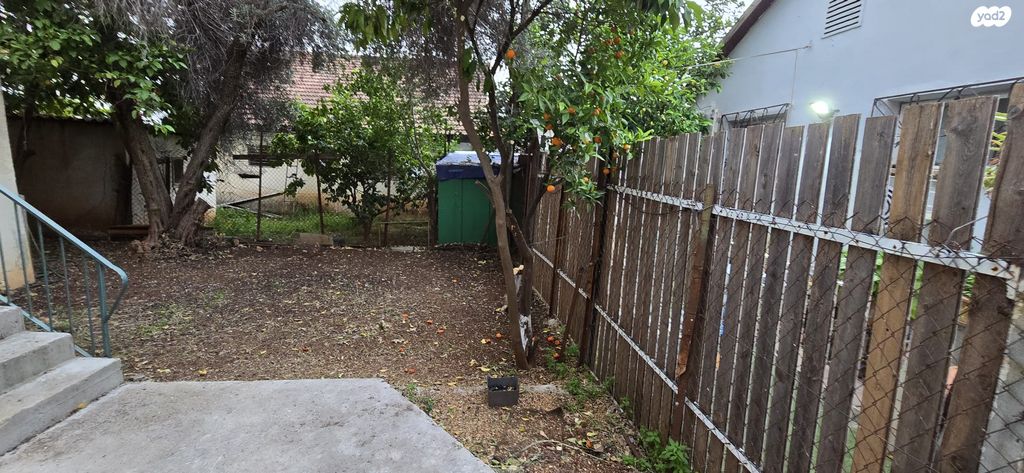 בית פרטי/ קוטג', הגלעד 12, שיכון ד', קרית שמונה