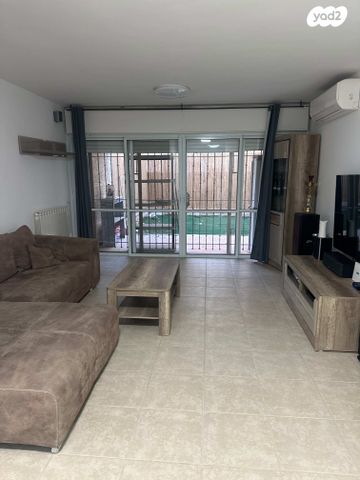 דירת גן, אליהו מרידור 7, פסגת זאב, ירושלים