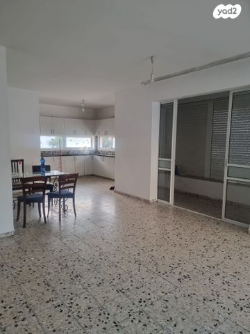 דירה, סוסקין 21, עיר, מרכז העיר, נהריה