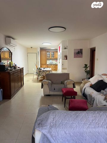 דירה, ליאון בלום 40, רמת הדר, חיפה