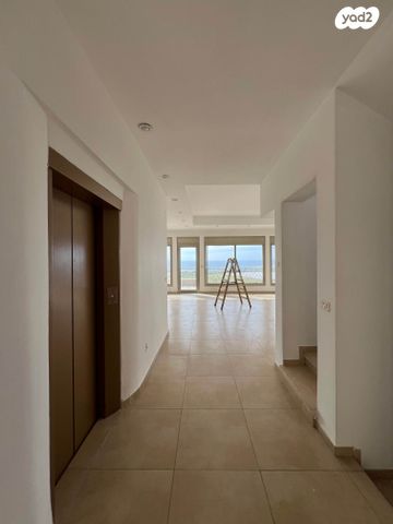 בית פרטי/ קוטג', משעול הגן 17, המושבה, זכרון יעקב