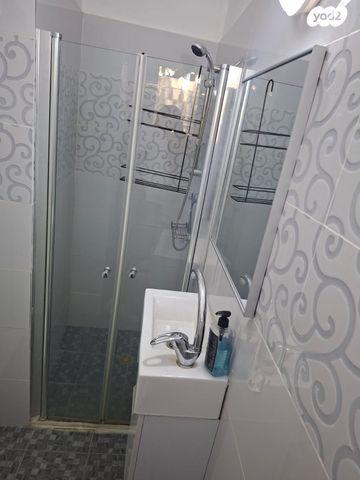 דירה, יוסף 5, הדר מרכז, חיפה