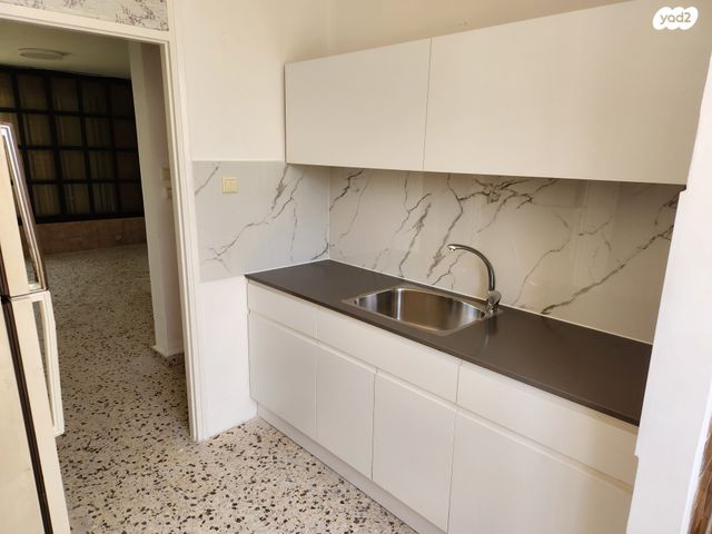 הר הצופים 13