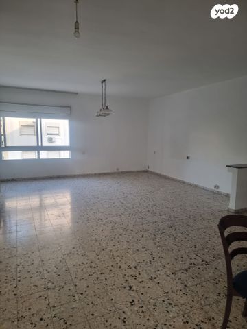 דירה, סוסקין 21, עיר, מרכז העיר, נהריה