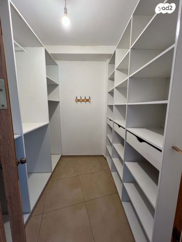 בית פרטי/ קוטג', משעול הגן 17, המושבה, זכרון יעקב